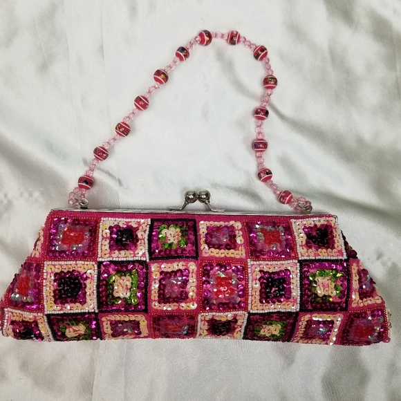 Pink Sequined BagClutch - Picture 2 of 7